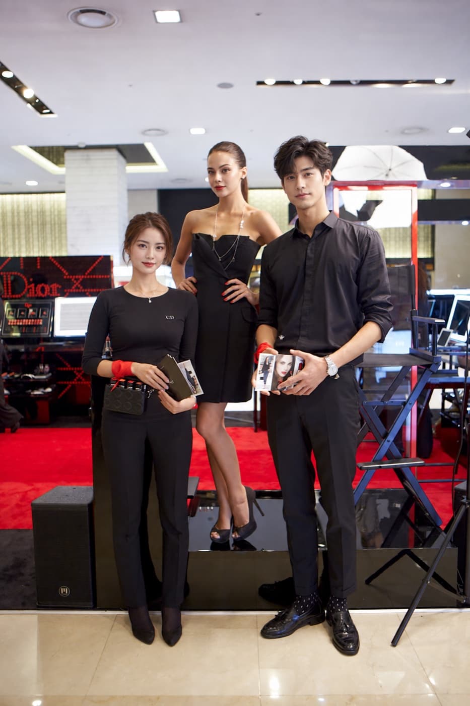 디올 LVMH 현장